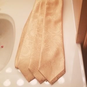 Gold ties